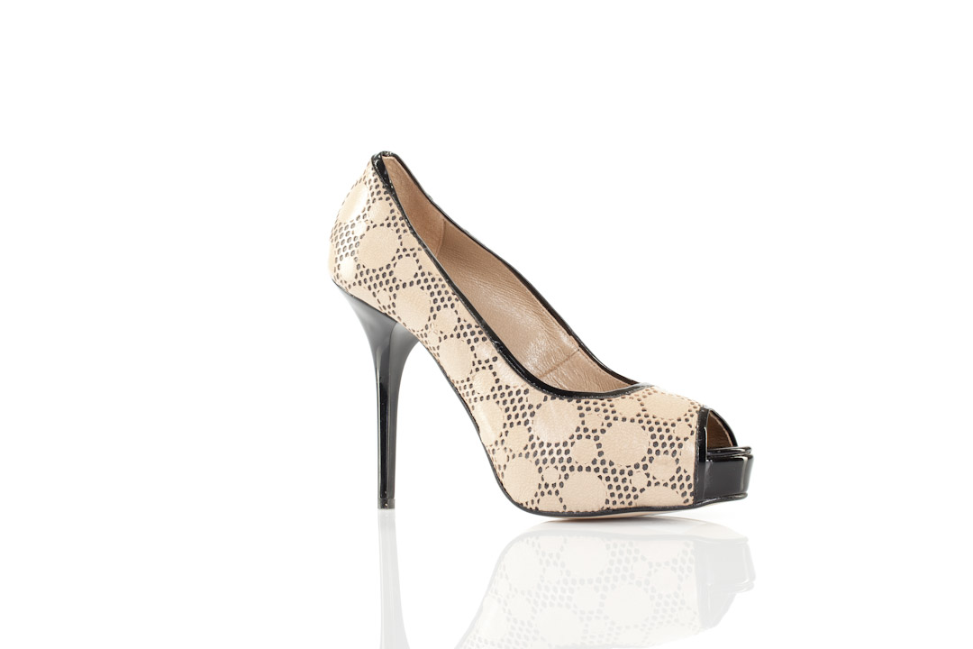 20111018 22 40 55 62759-1-s